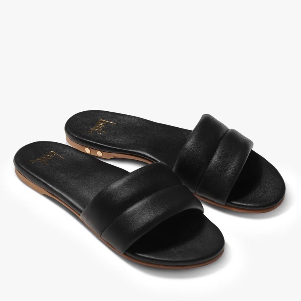 Beek sugarbird slide sandals - size 9 - worn a few times
